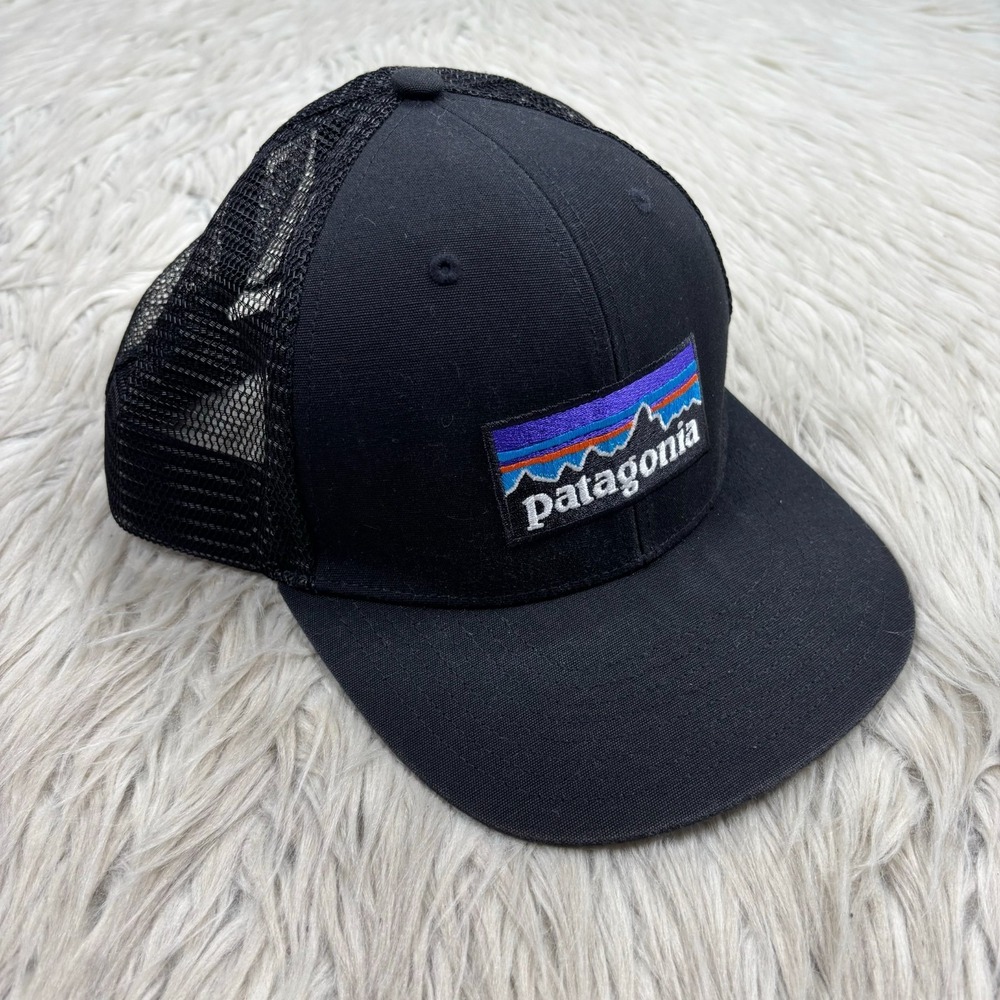 Patagonia Men's OS Classic Mesh Back Trucker Hat Snapback Gorpcore Black